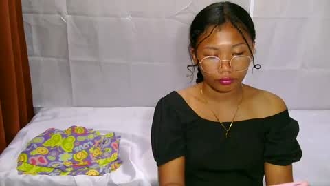 angelic_giana online show from 15, 6, 2026
