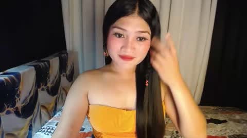 Snapshot of angelic_girlxx chatting on 9, 11, 2025 Angie online show from 9, 11, 2025