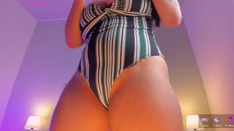 Snapshot of angelica_cross chatting on 8, 11, 2025 Angelica Cross online show from 8, 11, 2025