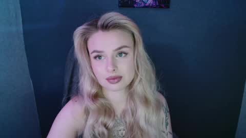 angelicablanch online show from 19, 9, 2025