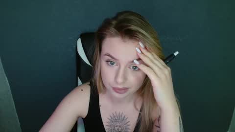 angelicablanch online show from 16, 11, 2025