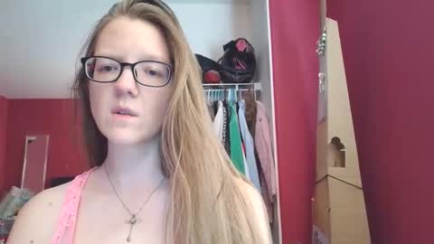 AngelicAngel online show from 5, 4, 2026