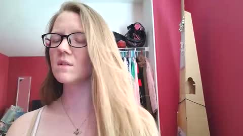 AngelicAngel online show from 21, 4, 2026