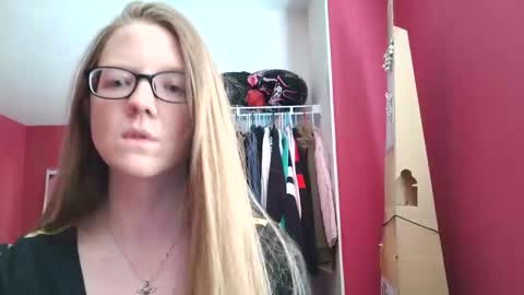 AngelicAngel online show from 9, 5, 2026