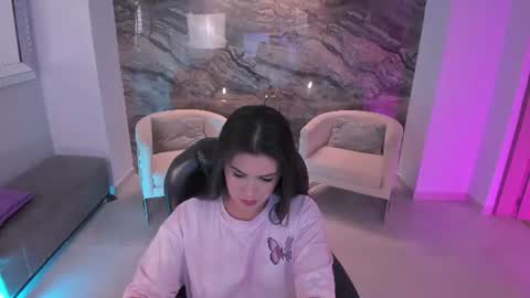 Snapshot of angelicavega_ chatting on 5, 7, 2026 Angelica Vega online show from 5, 7, 2026