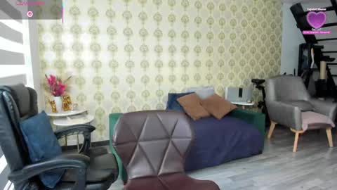 angelina_class_7 online show from 20, 4, 2026