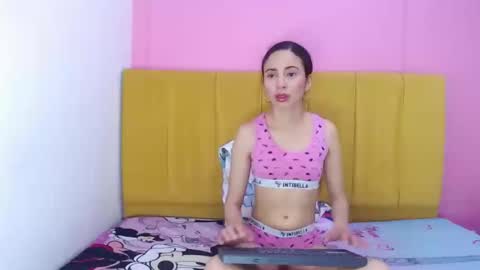 Snapshot of angelinabrookcm101 chatting on 12, 12, 2024 Angelina Brook online show from 12, 12, 2024