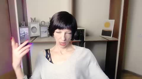 Angelina online show from 24, 9, 2025