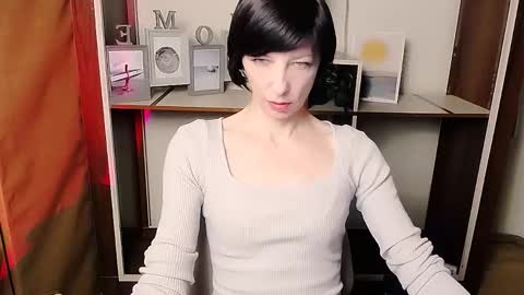 Angelina online show from 9, 1, 2026