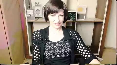 Snapshot of angelinalov_ chatting on 8, 6, 2026 Angelina online show from 8, 6, 2026