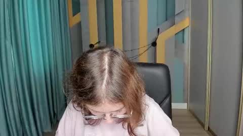 AngelinaLow online show from 8, 11, 2025