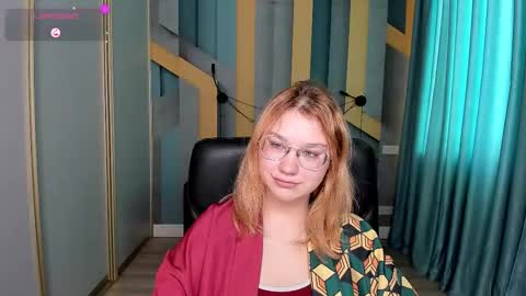 AngelinaLow online show from 19, 1, 2026