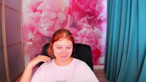 AngelinaLow online show from 9, 6, 2026