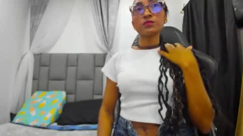 Snapshot of angelinamurphy chatting on 2, 5, 2026 AngelinaMurphy online show from 2, 5, 2026