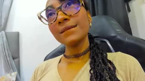 Snapshot of angelinamurphy chatting on 16, 5, 2026 AngelinaMurphy online show from 16, 5, 2026