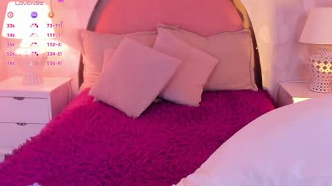 angeline online show from 28, 4, 2026