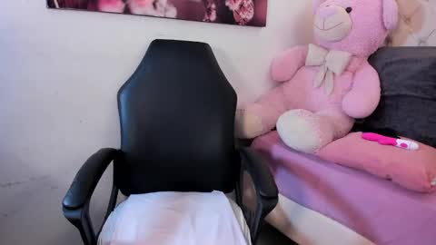 Angeline Lara online show from 13, 3, 2026