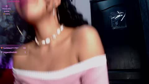 Snapshot of angeline_scot chatting on 25, 4, 2026 angeline_scot online show from 25, 4, 2026