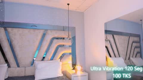 Snapshot of angelineheet chatting on 3, 10, 2025 Angeline Heet online show from 3, 10, 2025