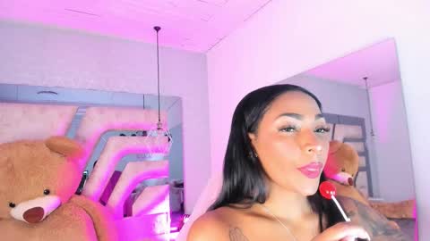 Angeline Heet online show from 16, 12, 2025