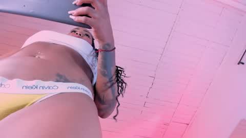 Angeline Heet online show from 4, 6, 2026