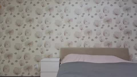 Angel online show from 5, 12, 2025