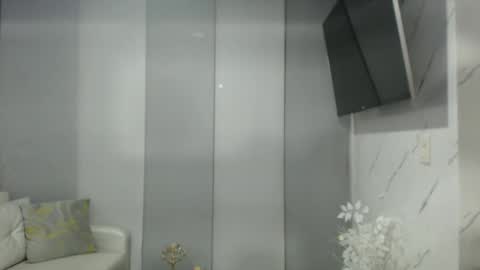 Snapshot of angelinna_12 chatting on 20, 5, 2026 angelinna_12 online show from 20, 5, 2026