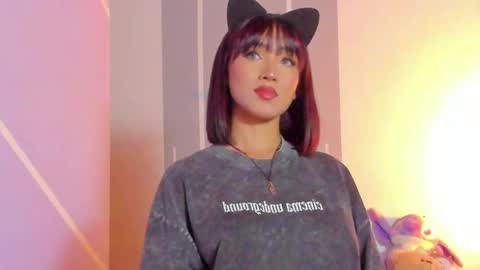 Snapshot of angelique_murphy chatting on 3, 2, 2026 Angelique Murphy online show from 3, 2, 2026