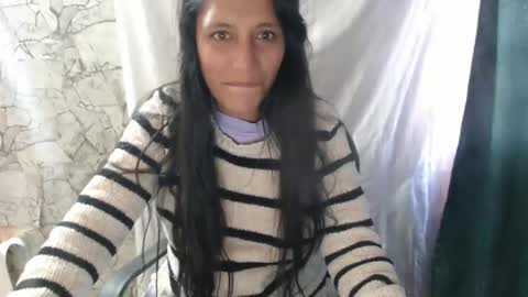 Snapshot of angelitaa_hot chatting on 2, 2, 2026 angela online show from 2, 2, 2026