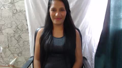 Snapshot of angelitaa_hot chatting on 13, 2, 2026 angela online show from 13, 2, 2026