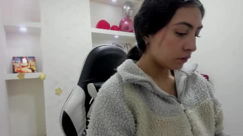 Angell cooper8 online show from 18, 2, 2026