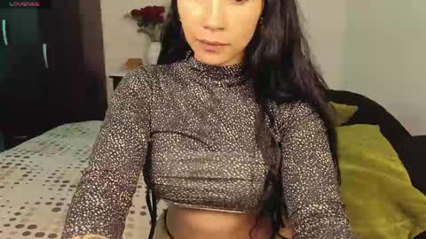  ANGELA ISABELLA  online show from 25, 4, 2026