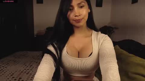  ANGELA ISABELLA  online show from 12, 6, 2026