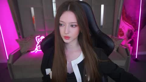 Snapshot of angellblush chatting on 11, 9, 2025 AngelBlush online show from 11, 9, 2025