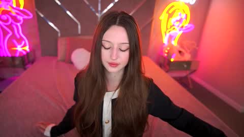 Snapshot of angellblush chatting on 22, 9, 2025 AngelBlush online show from 22, 9, 2025