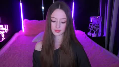 Snapshot of angellblush chatting on 2, 10, 2025 AngelBlush online show from 2, 10, 2025