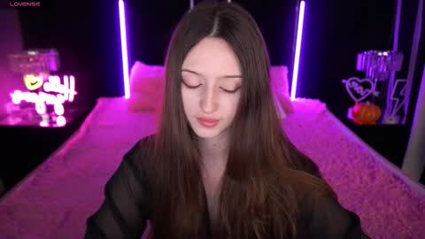 Snapshot of angellblush chatting on 9, 11, 2025 AngelBlush online show from 9, 11, 2025