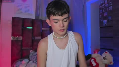 Angelo I work from home this is my room  online show from 17, 1, 2025