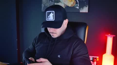 Snapshot of angeloeric chatting on 16, 12, 2024 BlackWolf online show from 16, 12, 2024