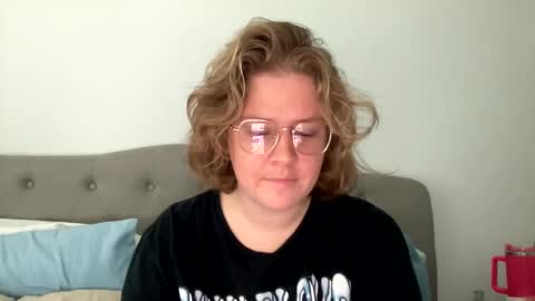 Angel of Light online show from 5, 3, 2025