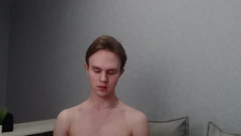 Angel online show from 26, 2, 2025