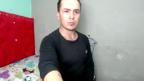 Snapshot of angels_0001 chatting on 28, 4, 2026 angels_0001 online show from 28, 4, 2026
