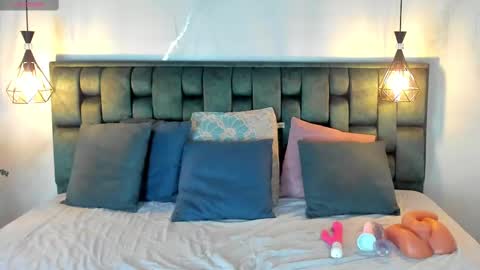 ANGIE online show from 11, 3, 2025