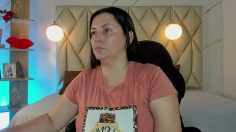 ANGIE online show from 12, 7, 2026