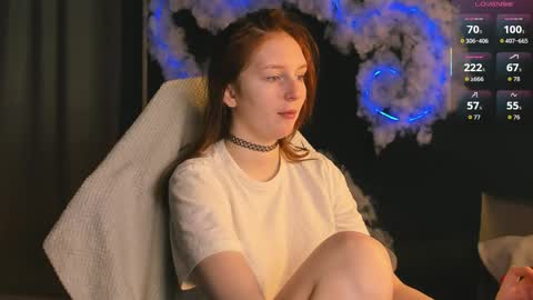 Snapshot of angelwise chatting on 6, 5, 2026 angelwise online show from 6, 5, 2026
