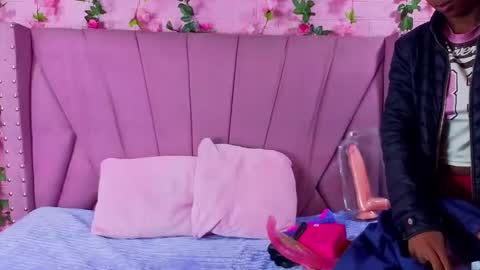 Anyega online show from 18, 2, 2026