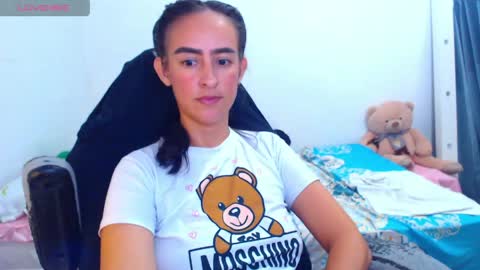IG angie dreamgirl01 online show from 25, 4, 2026