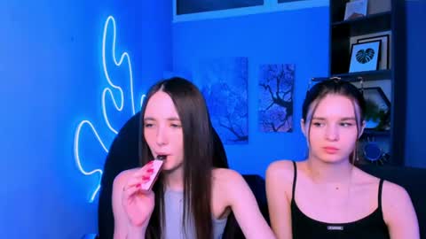 Snapshot of angie_foxy chatting on 2, 7, 2026 Angle online show from 2, 7, 2026