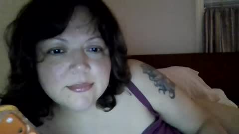 SweetAngie online show from 28, 6, 2026