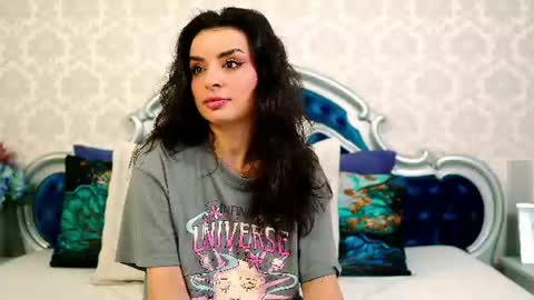 Snapshot of angielips chatting on 11, 6, 2026 Kathy online show from 11, 6, 2026